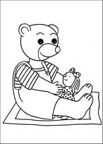 coloriage petit ours brun et son doudou
